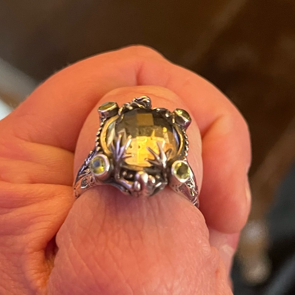 Funky 🐸 Silver & Green Gemstone Tropical Ring size 10